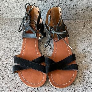 Dolce Vita Black Sandals